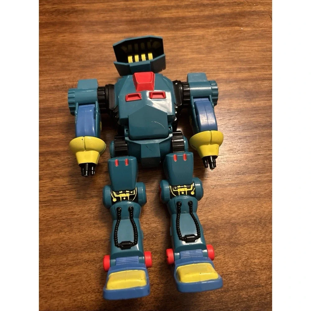 Vintage 1992 Z-Bots Tranzor - Micro Machines by Galoob 7.5
